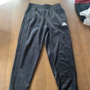 Adidas black back to school kids medium sweatpants outdoorsy sports clothing
